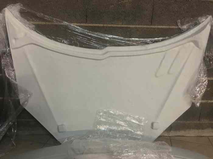 Capot 206 fibre 2