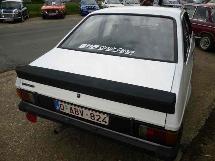 A VENDRE VRAIE ESCORT RS 2000 GR1 4