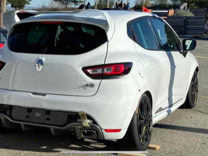 CLIO CUP X98 24.000€ HT 2018 UN DES DERNIERS CHASSIS PRODUIT LOT DE BORD FULL EVO 4