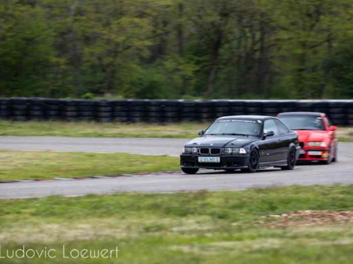 BMW M3 E36 montage circuit loisirs – photo 5 sur 6