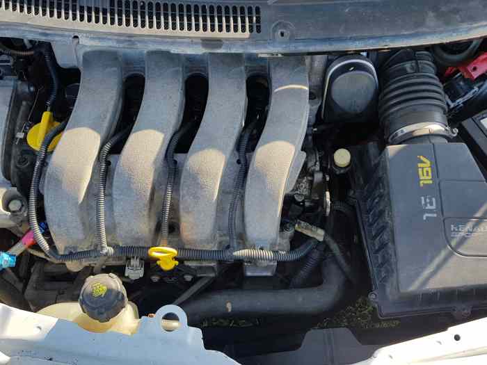 Twingo R1 Urgent 2
