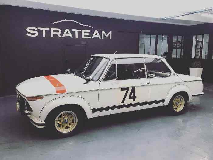 BMW 2002 TI – photo 2 sur 6