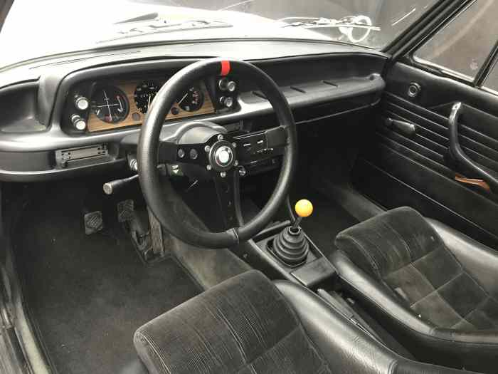 BMW 2002 TI – photo 5 sur 6