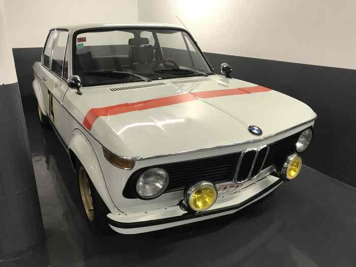 BMW 2002 TI – photo 1 sur 6