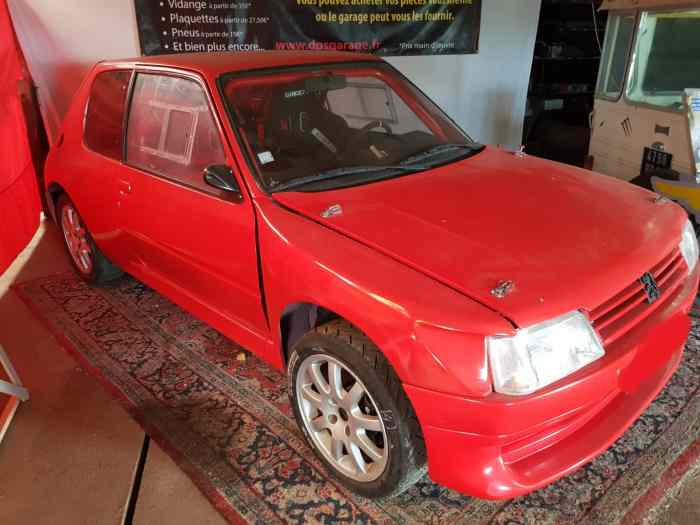 Peugeot 205 GTI F 2000 0