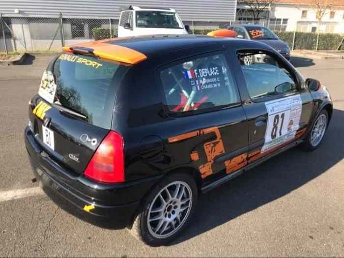 Clio 1