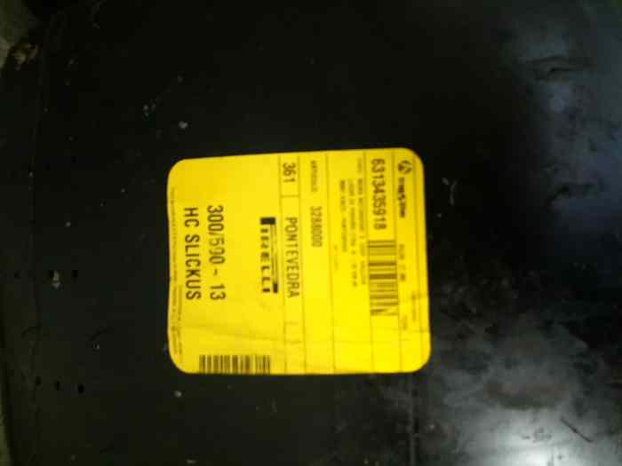 Pneus slick Pirelli P zero Ultrasoft 1