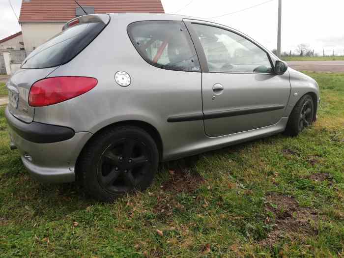 206 s16 pour piste