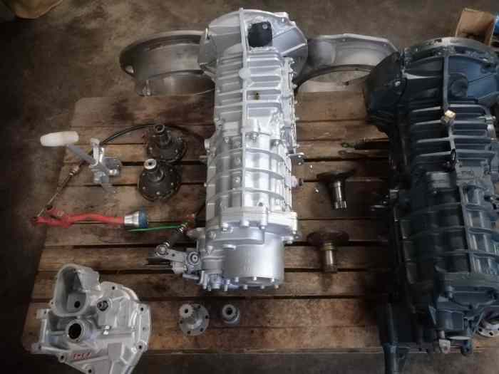 2 Boîtes F&S pour buggy endurance off road ou raid type PORSCHE 930 turbo (www.fastspeed.nl) 1