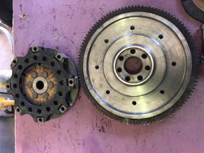 volant moteur + embrayage simca 1000 0