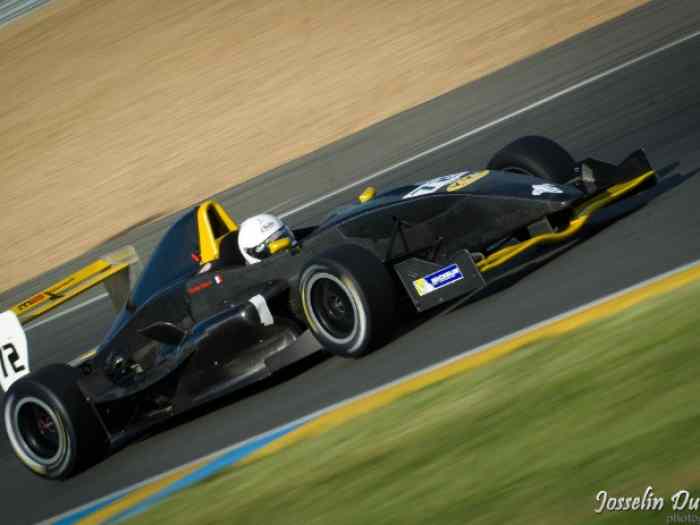 A VENDRE: Formula Renault 2.0 (KIT AERO 2007) 1