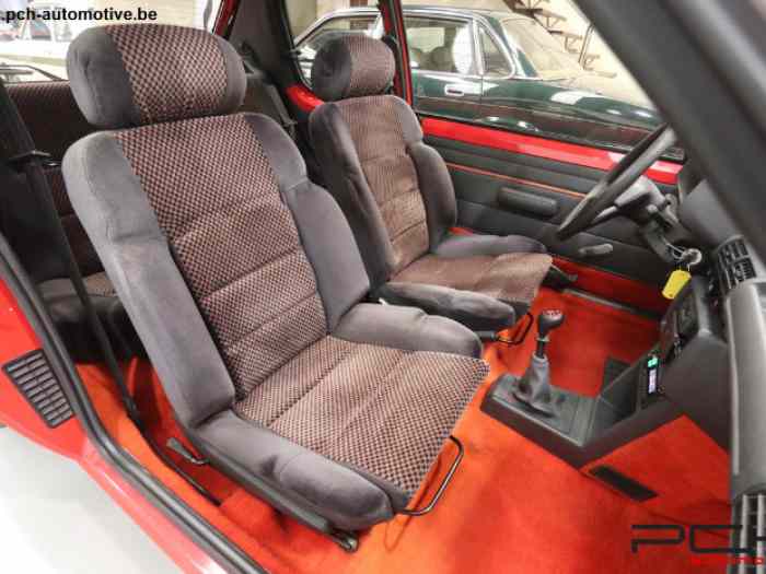 Peugeot 205 1.6 GTI 105cv + Toit Ouvrant 1987 149.100 KM pièces et voitures de course à