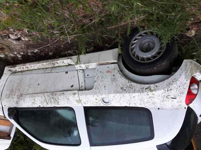 Caisse clio avec kit v6