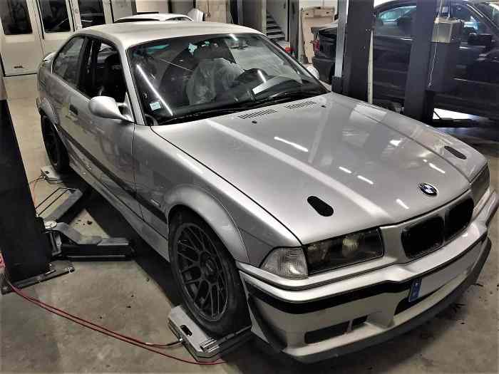 BMW M3 E36 3.2 Clubsport 2