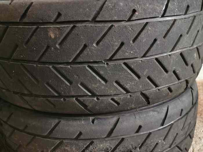 Pneu yoko 210/625/17 0