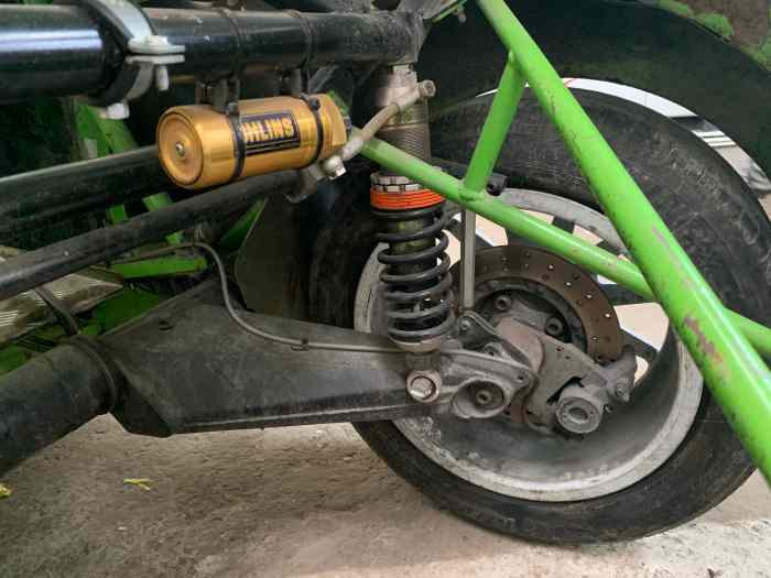 CLIO Super 1600 full body kit + spare parts 3