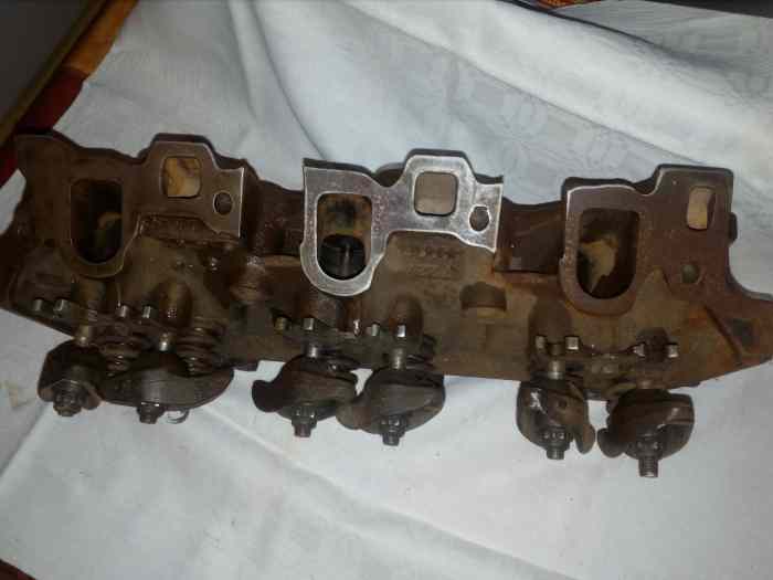 Pièces Ford essex v6