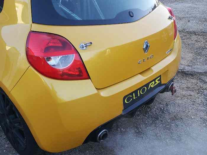 CLIO 3 RS PHASE 2 CIRCUIT 4