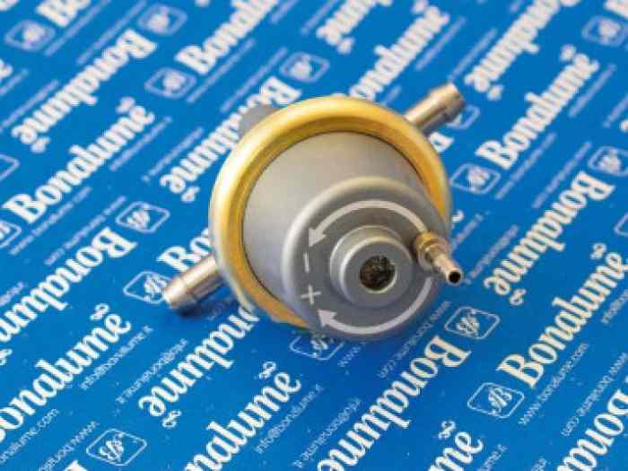 Régulateur de pression d’essence asymétrique double sortie “Bonalume RPBFAL2-GOLD” pour Lancia Thema V6 & Maserati Biturbo, Shamal 2