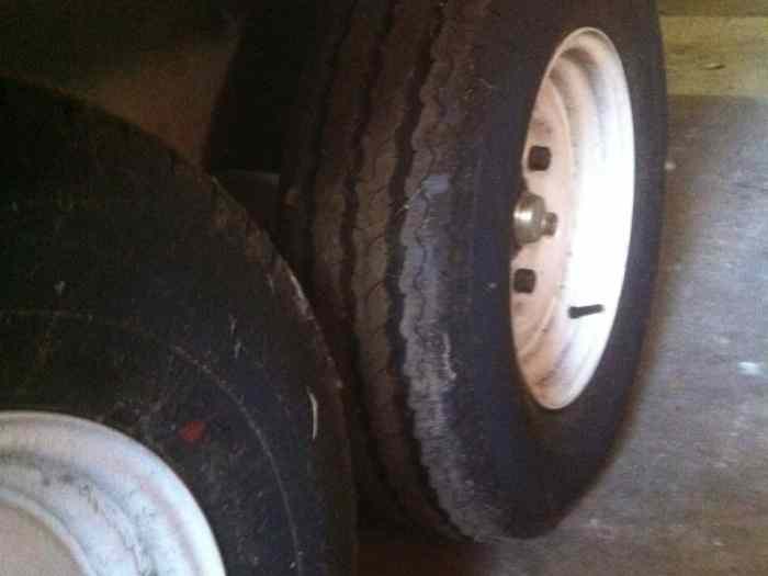 Très grande remorque fourgon fermé porte voiture ou autre 1