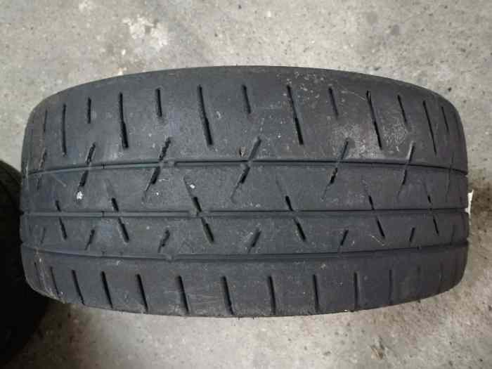 pneus Hankook T32 17