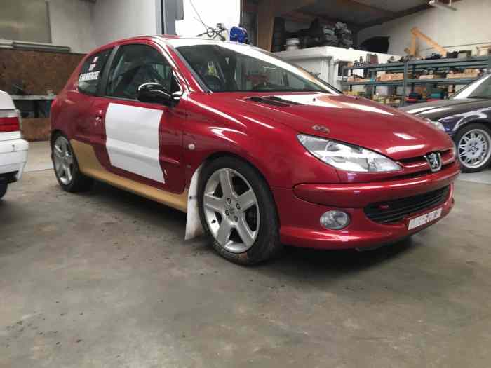 Vends 206 S16 Rallye – NEUVE (100 kms depuis montage) – photo 2 sur 4