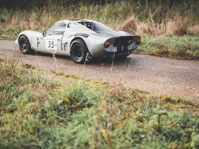 Chevron B8 BMW 1