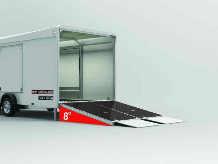 Remorque porte-voiture fermée BRIAN JAMES Race Sport 1