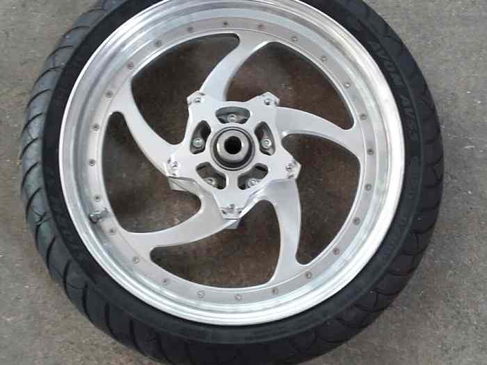 ROUE HARLEY DAVIDSON NEUVE