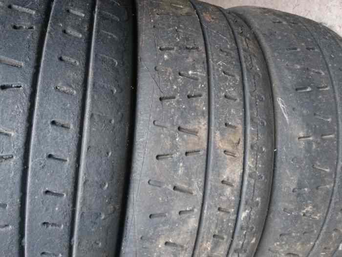 Pneus Pirelli et hankook 1