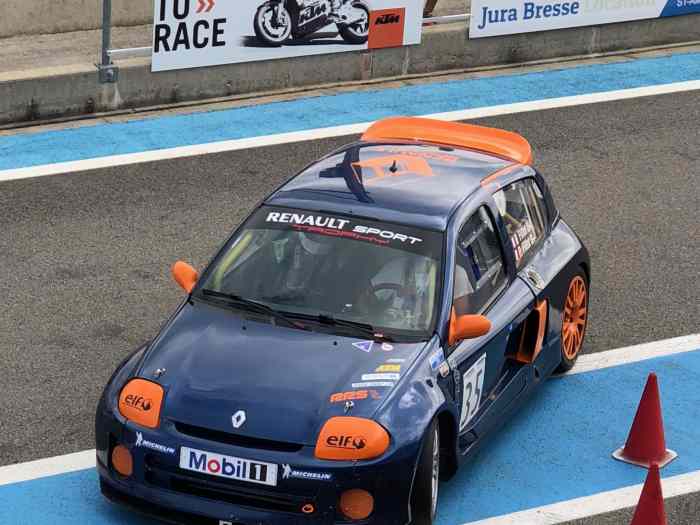 Clio V6 Trophy (endurance ou cote) 0