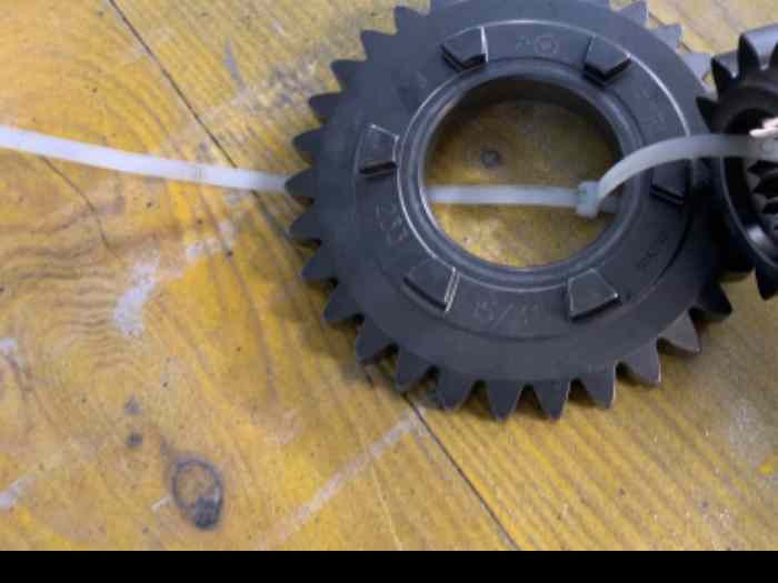 Vend pignon FTR ligth
