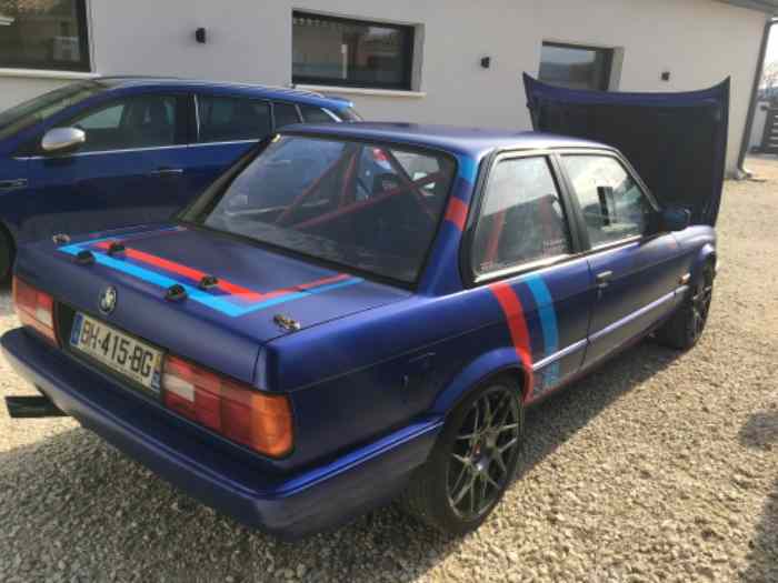 Bmw 320 moteur 325 I 3