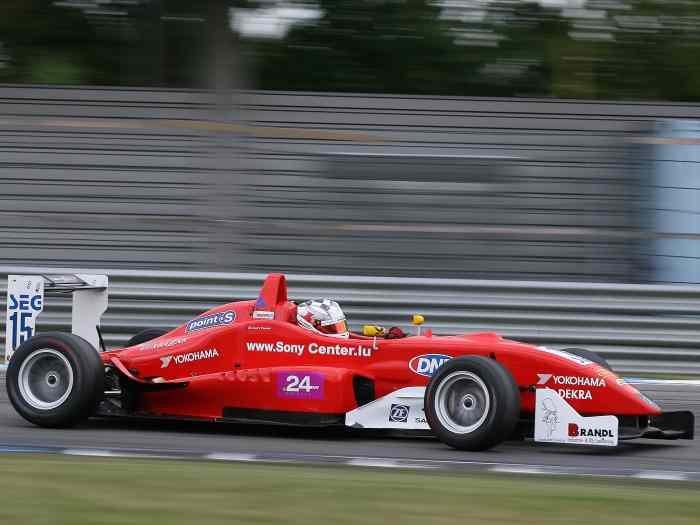 DALLARA Formule 3 F305/7 Pièces à vendre 4