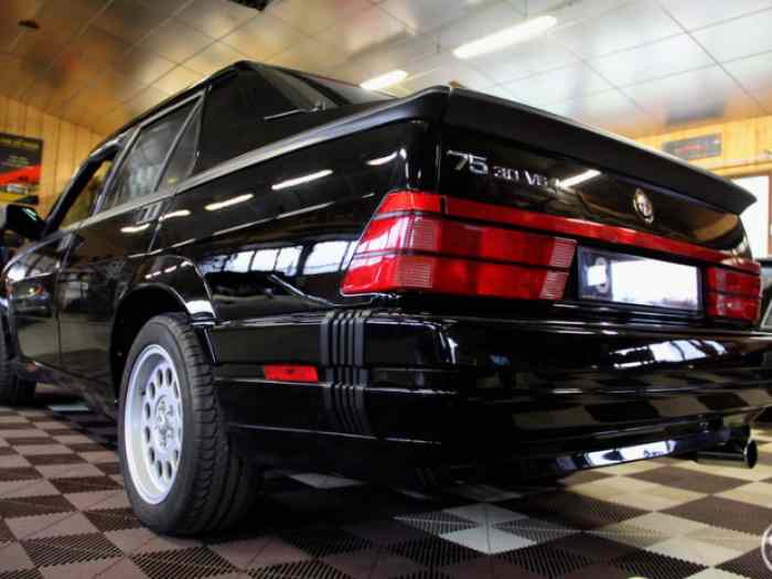 Alfa Romeo 75 3.0L V6 QV Potenziata 1
