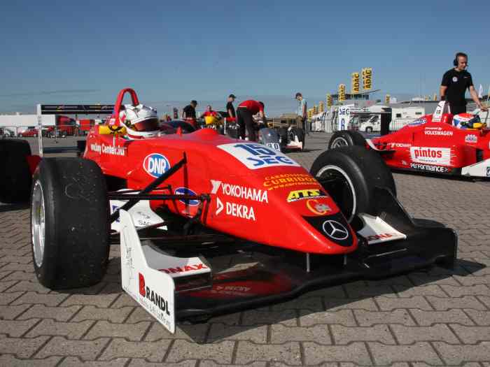 DALLARA Formule 3 F305/7 Pièces à vendre 5