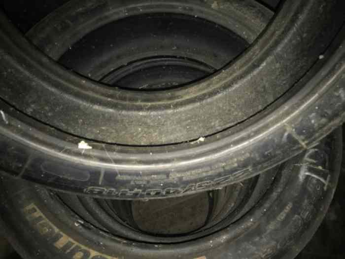 Pneus Michelin 20/65*18 et 225/40*18 3