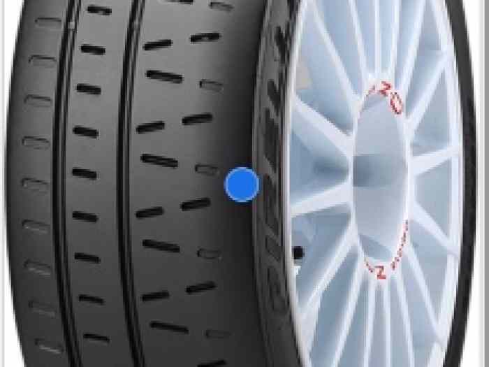 Pneus Pirelli neuf en 18