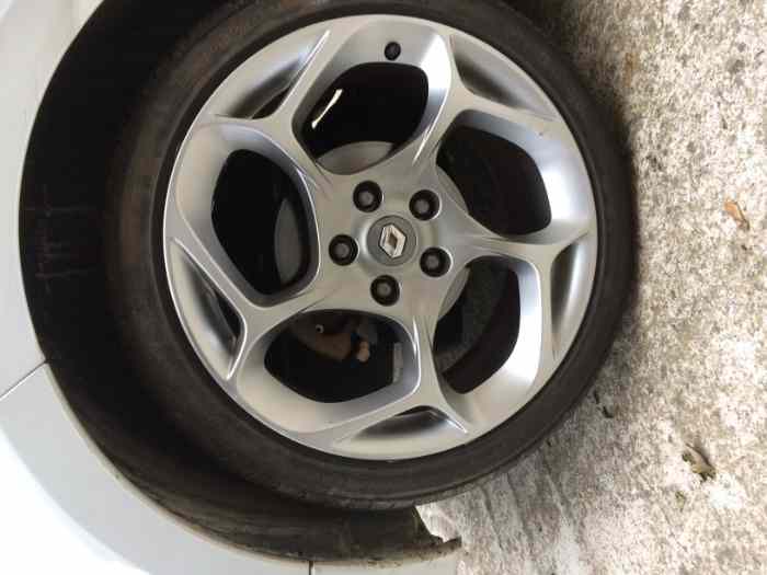 Jantes 8/18 Megane 3 TCE 180 GT