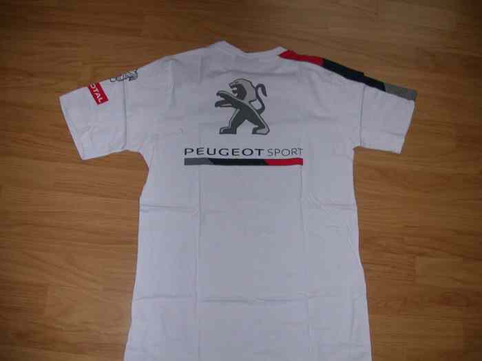 Polaire, 2 tee shirts, Peugeot Sport Taille M, neufs 2