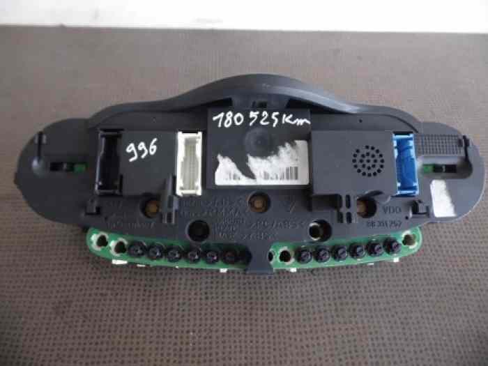 BLOC COMPTEUR 9966411050170C PORSCHE 996 3,4 5