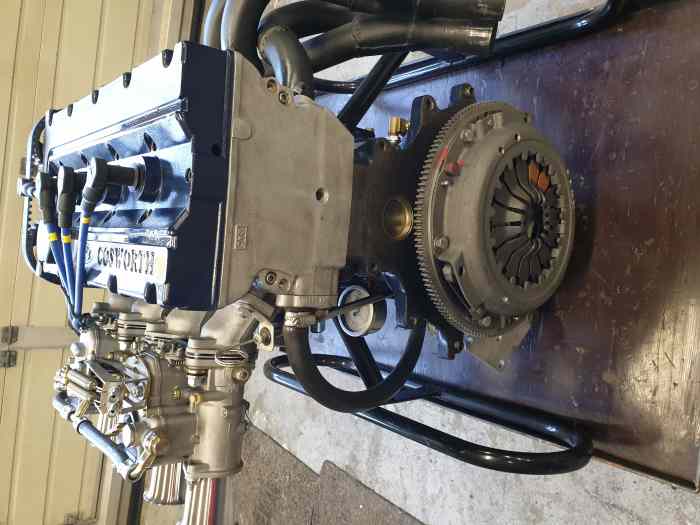 Moteur Ford Cosworth Atmo neuf. 5