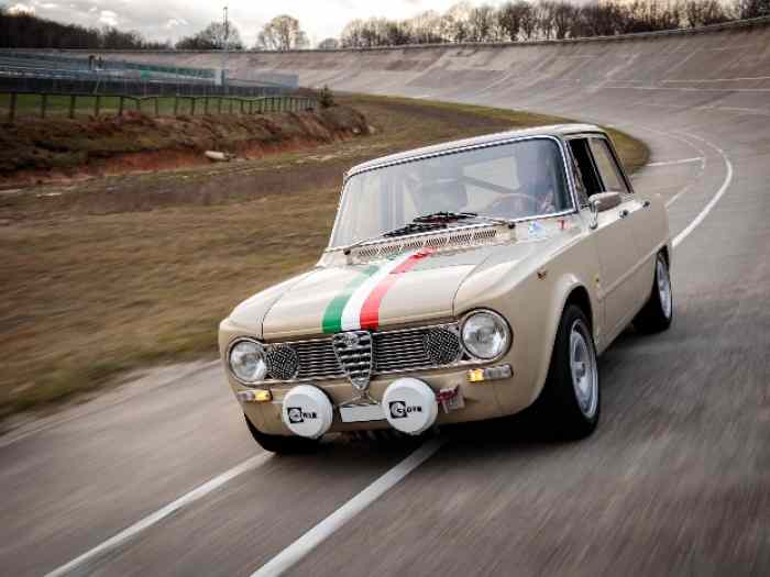 Alfa Romeo Giulia Super 1600 1