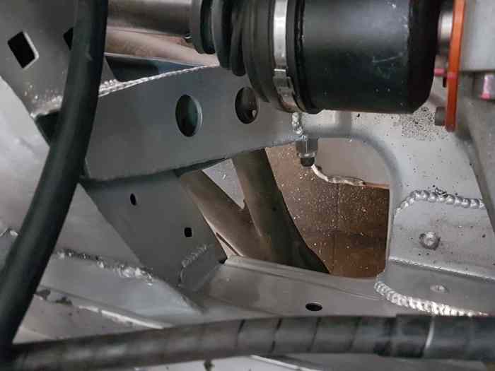 Renfort de caisse 106/Saxo/AX 3