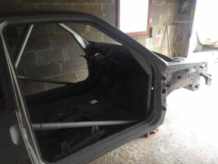 Caisse saxo arceaute