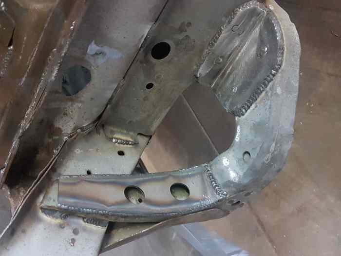 Renfort de caisse 106/Saxo/AX 1