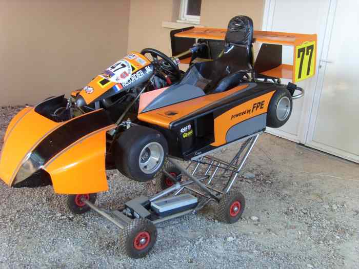 SUPERKART 250