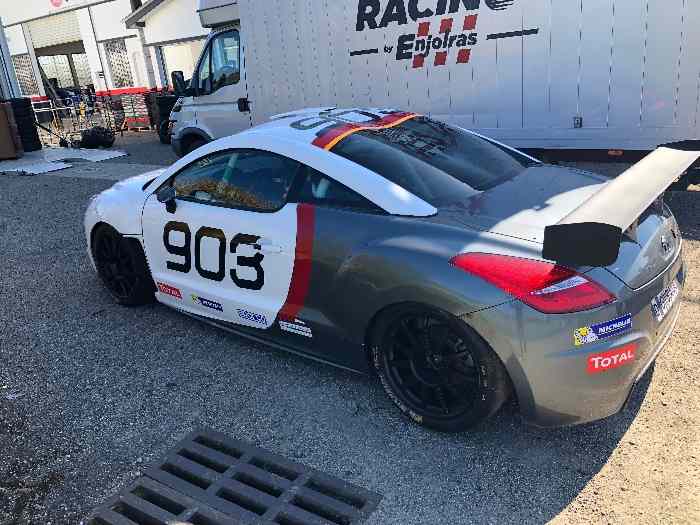 Lot de pièces PEUGEOT RCZ CIRCUIT CUP
