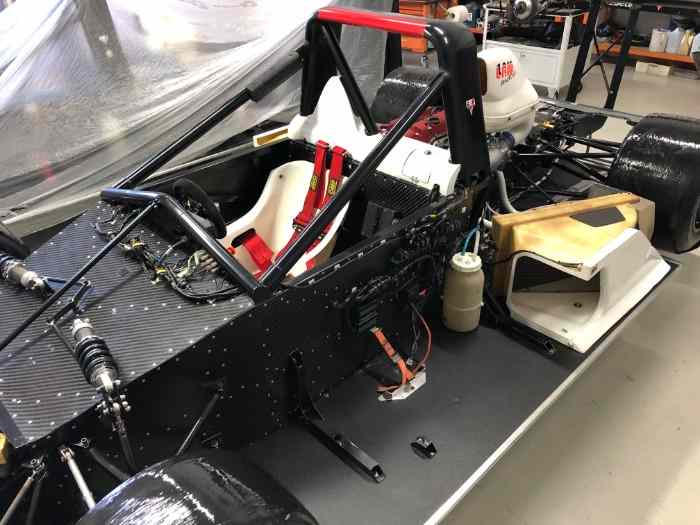 Èchanges // OSELLA PA21 Evo Mugen CN2000 LRM 2016 – photo 3 sur 6