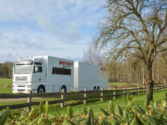 MAN TGA 18.460 rally/race service truck with Kuiper trailer 0
